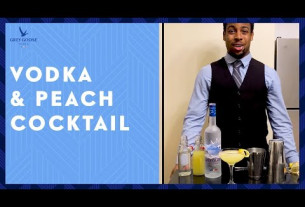 Easy Vodka & Peach Cocktail Recipe | Grey Goose House Pour