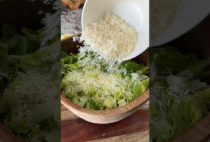 Crunchy Lemon Parmesan salad #foodshorts #saladrecipe #romainelettuce #salads