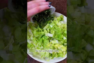 How to make an Italian Chopped Salad #recipe #salad #italianfood #italianchoppedsalad